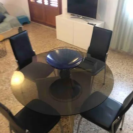 Les Oronetes Apartman Valencia