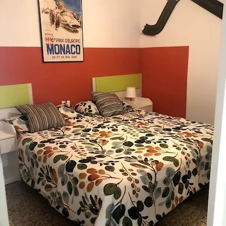 Les Oronetes Apartman