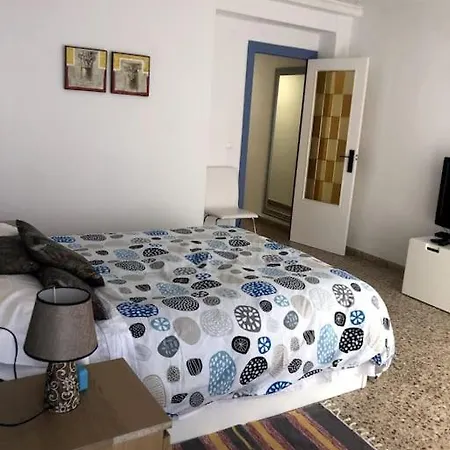 Les Oronetes Apartman Valencia